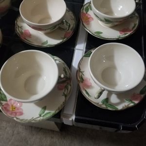 Vintage Franciscan Desert Rose tea cups saucers